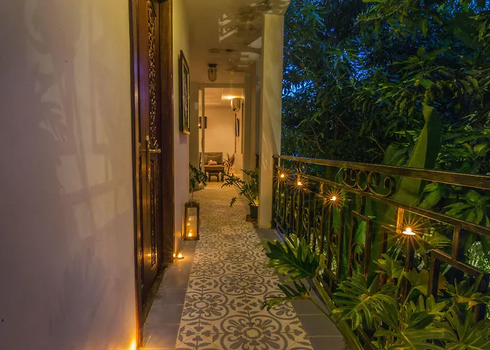 Mane Boutique & 5*